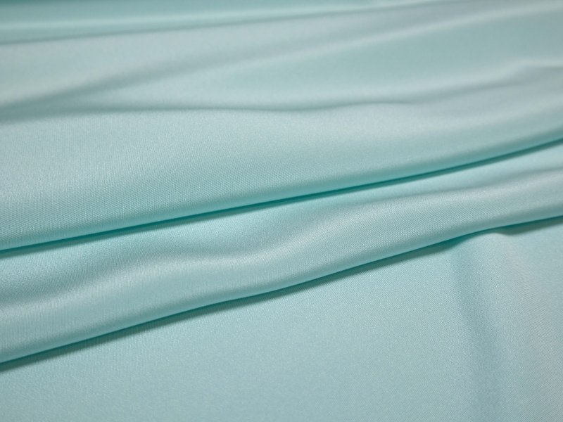 4-ply silk crepe in sky flat
