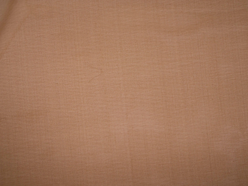 Solid organza in saddle flat