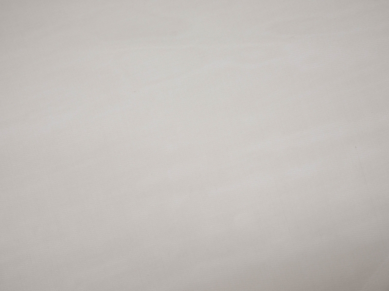 Solid organza in Khaki flat