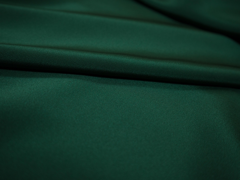 silk 4 ply crepe in Pine- Flat