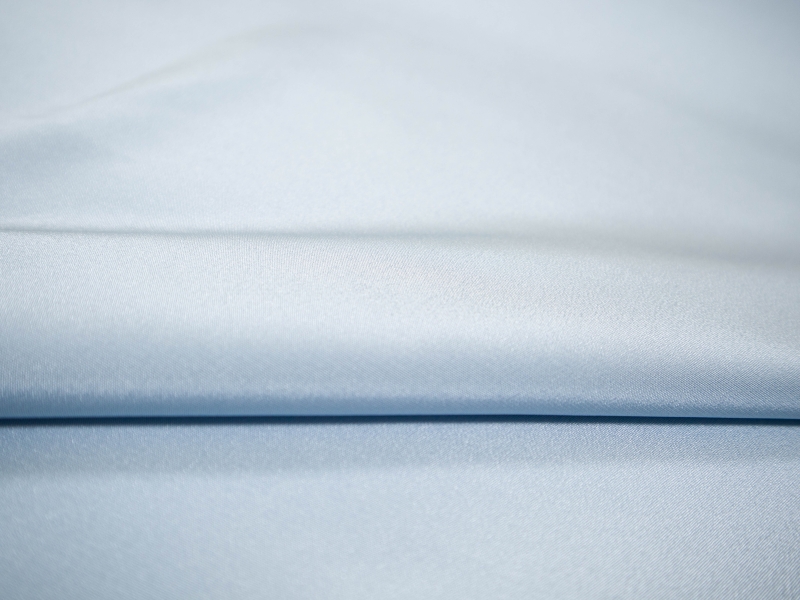 silk 4 ply crepe in baby blue- flat