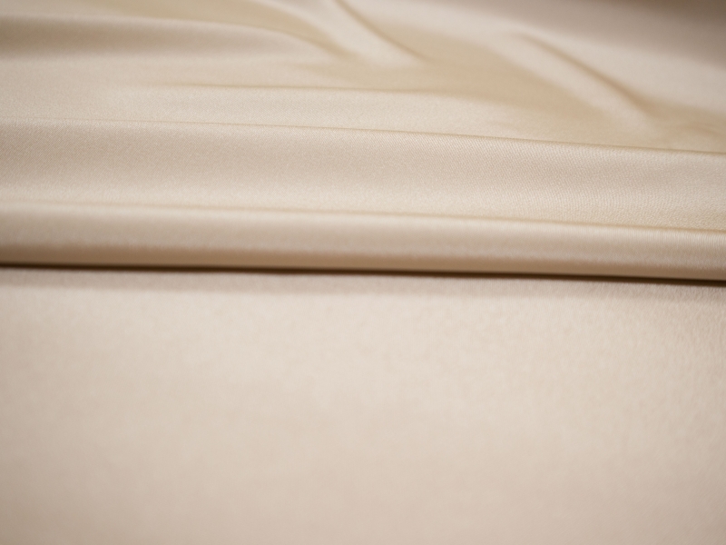 silk 4 ply crepe in khaki- flat