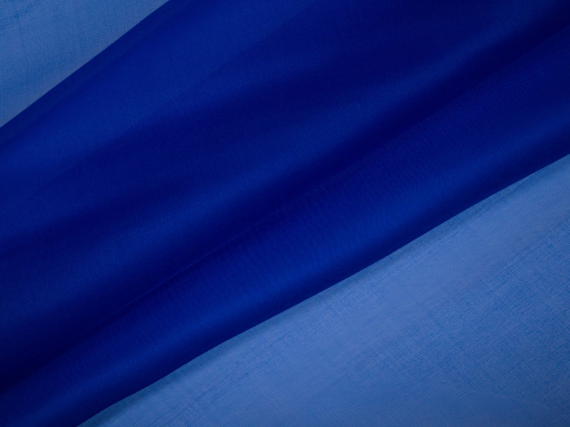 Solid organza in Riviera folded