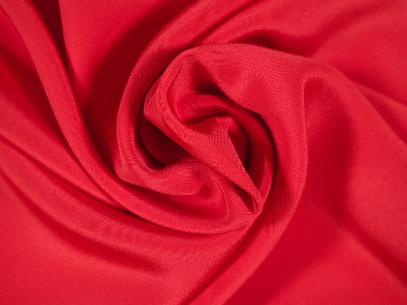 4 ply silk crepe in poppy draped