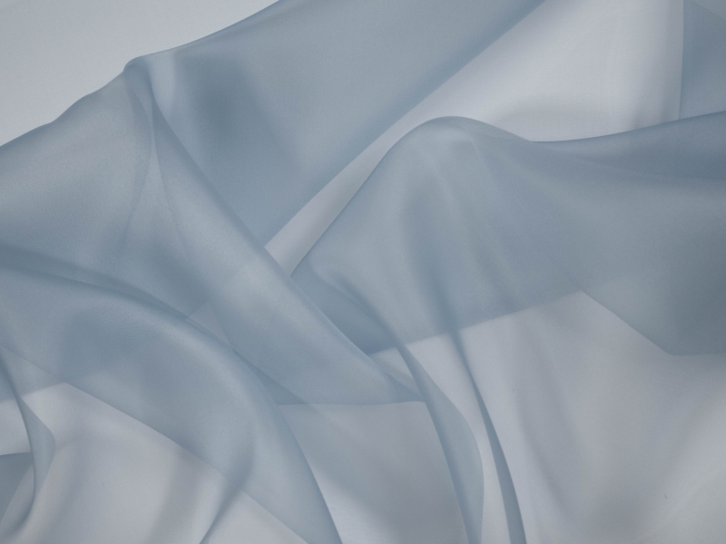 Solid organza in Candy Blue bunched