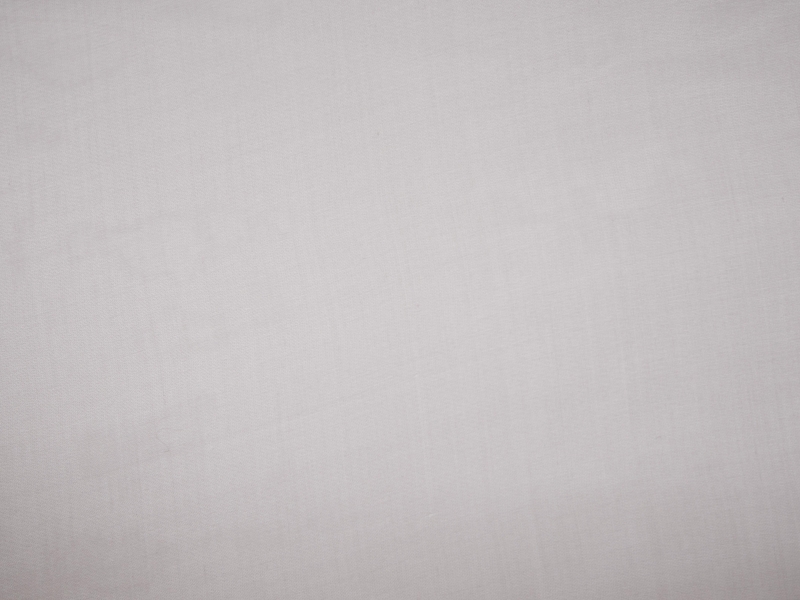 Solid organza in Pewter flat