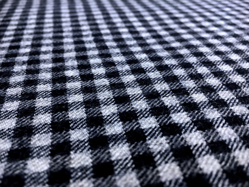 Wool and Lycra Plaid0