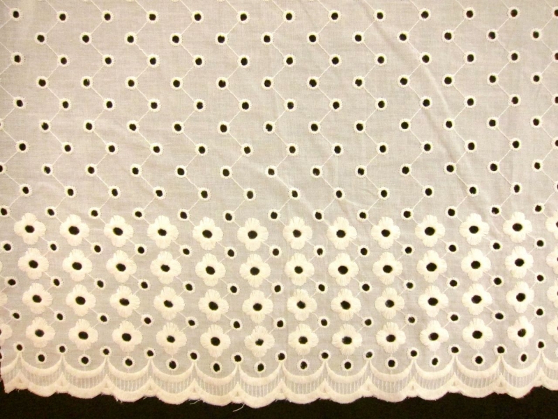 Cotton Eyelet in Bone0