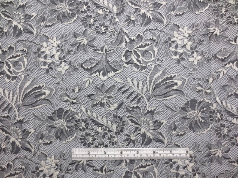 Chantilly Lace1