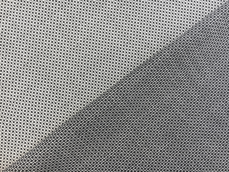 Italian Stretch Wool Novelty Suiting in Black and White0