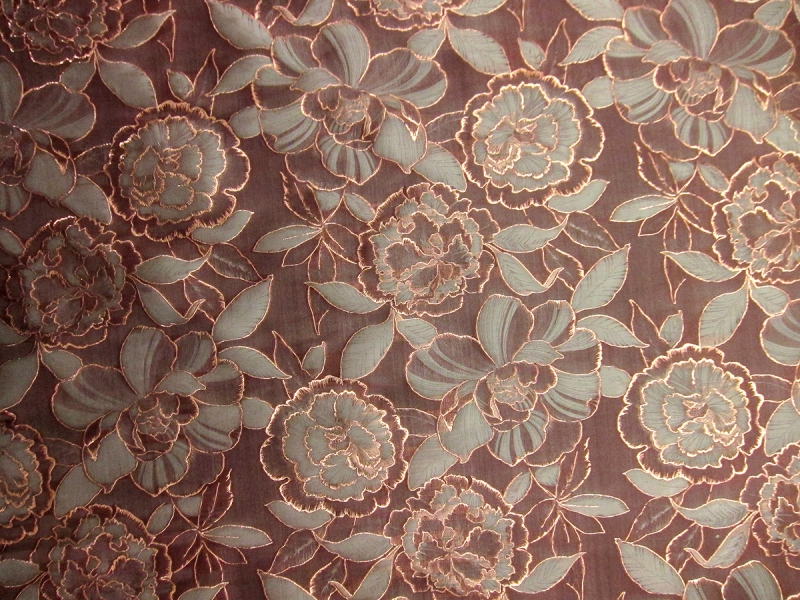 Metallic Fil Coupé Liquid Look Organza0