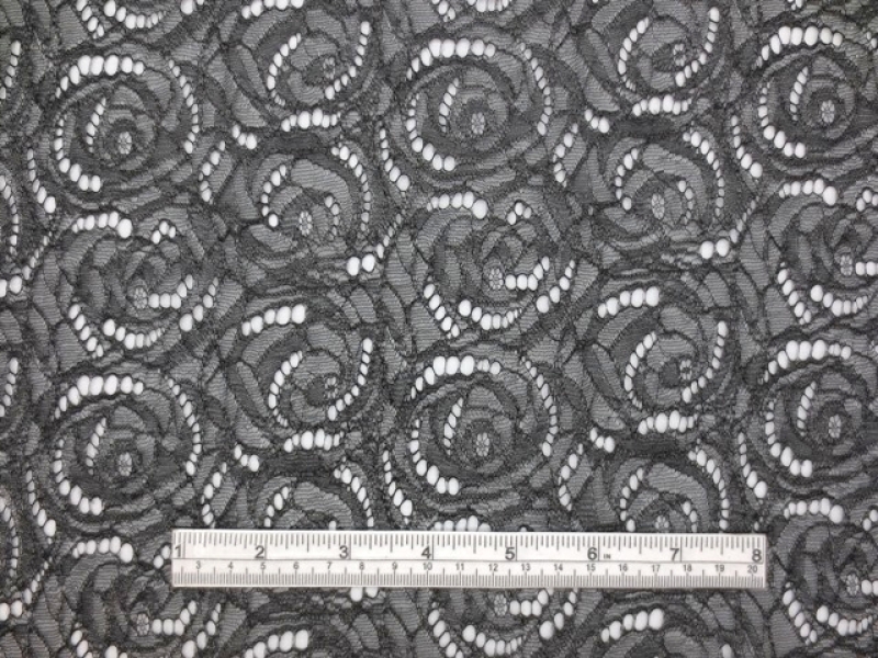 Lurex Chantilly Lace1