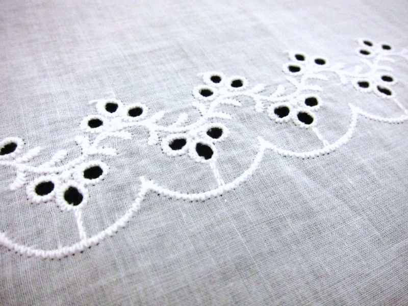 Cotton Eyelet in White2