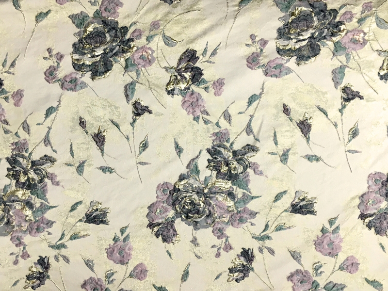 Metallic Floral Cloqué0