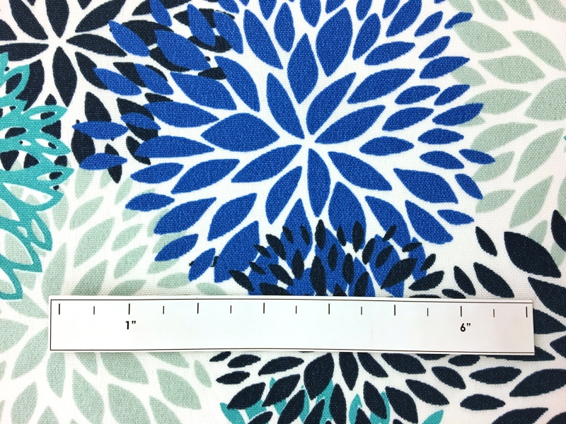 Outdoor Spun Polyester Canvas Print with Geometric Flowers 1