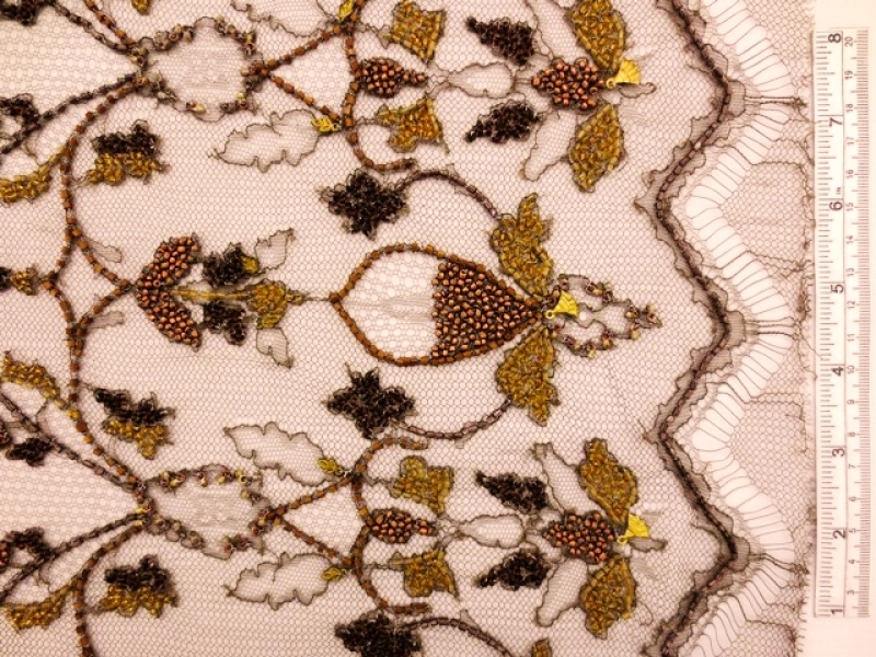 Beaded Chantilly Lace0