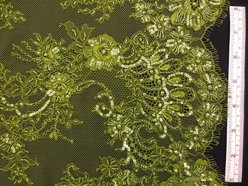 Beaded Chantilly Lace0