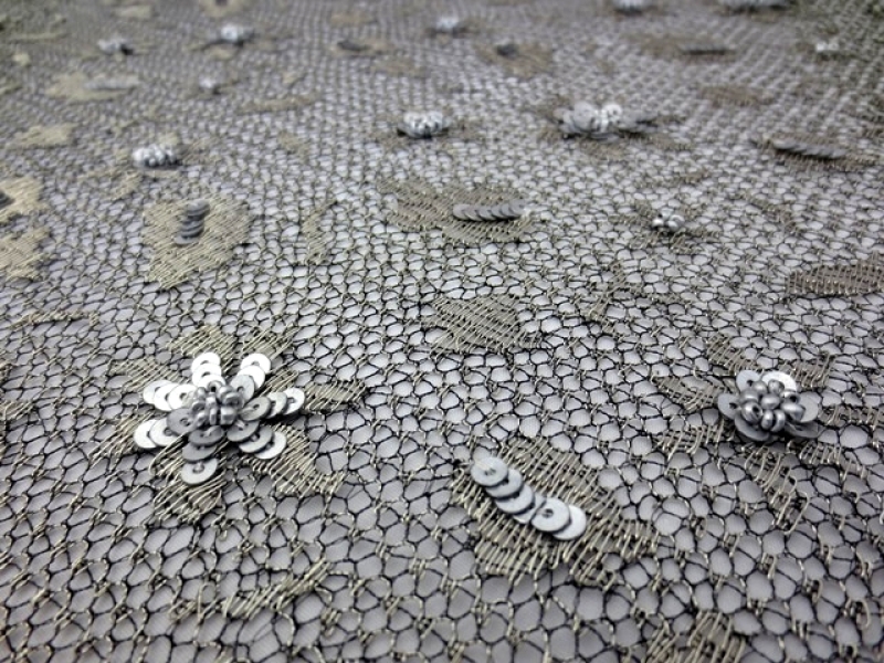 Beaded Metallic Chantilly Lace2