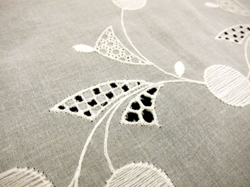 Embroidered Cotton Voile Eyelet in Vanilla2