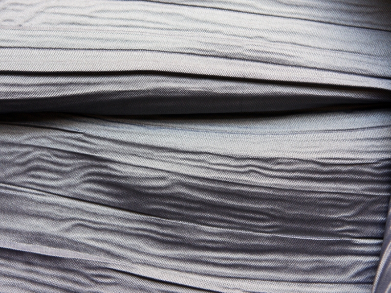 Crinkled Iridescent Rhodia Satin1