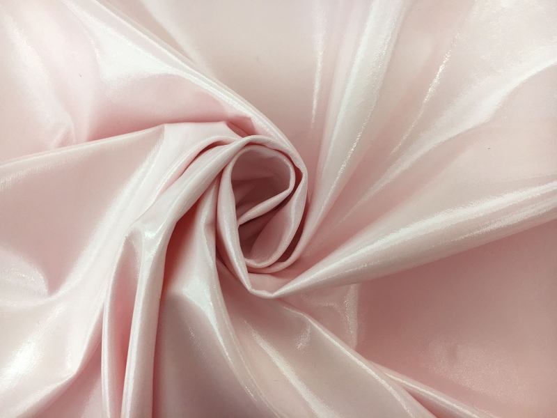 Wetlook Vinyl in Baby Pink1