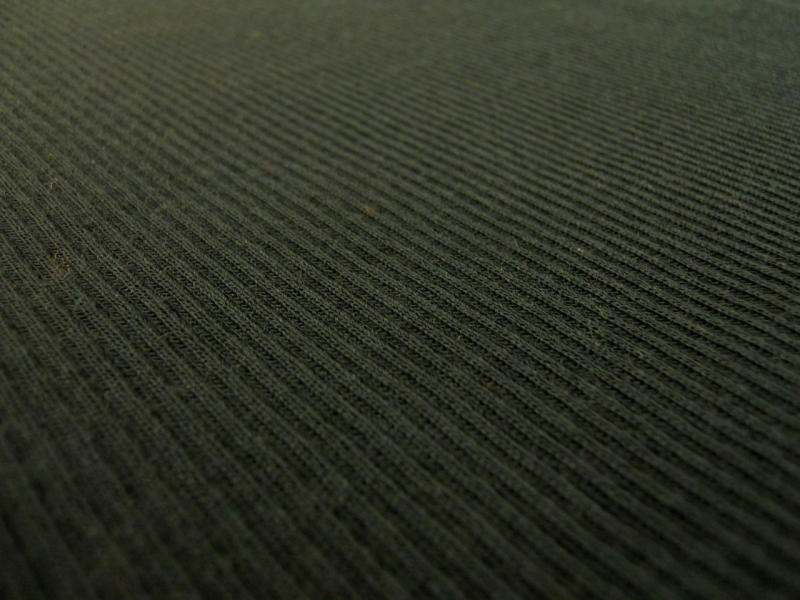 Virgin Wool Rib Knit in Dark Hunter2