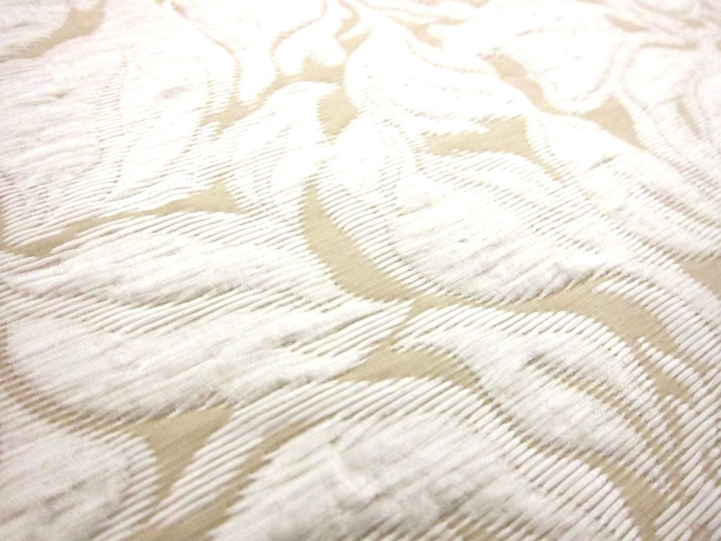 Cotton Rayon Blend Raffia Matelassé2