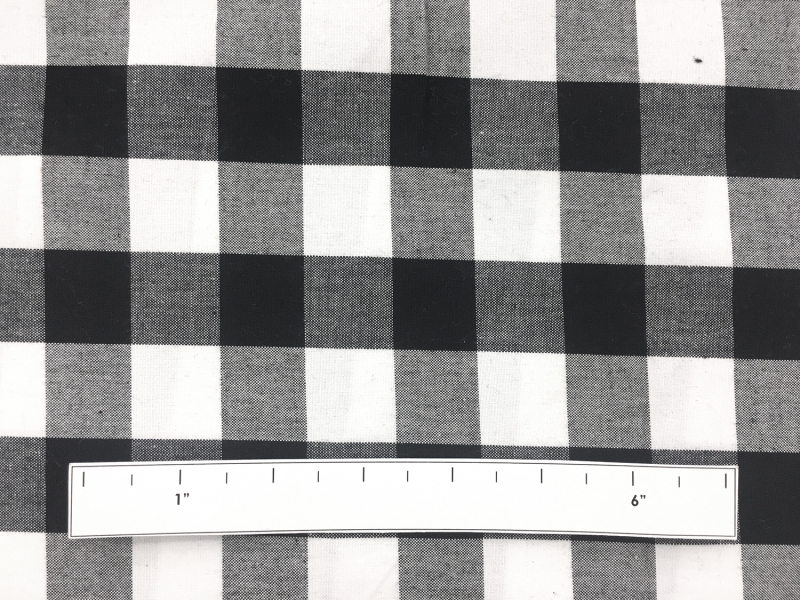 Carolina Cotton Gingham in Black1