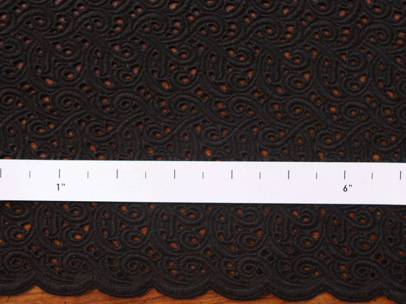 Cotton Eyelet in Black1