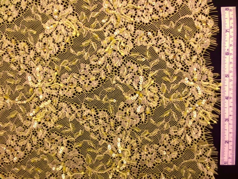 Beaded Chantilly Lace0