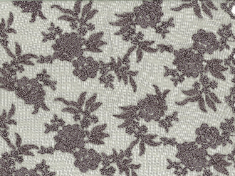 EMBROIDERED ILLUSION2