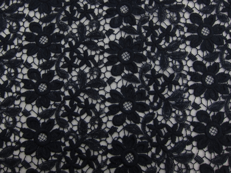 Wool Embroidered Illusion0