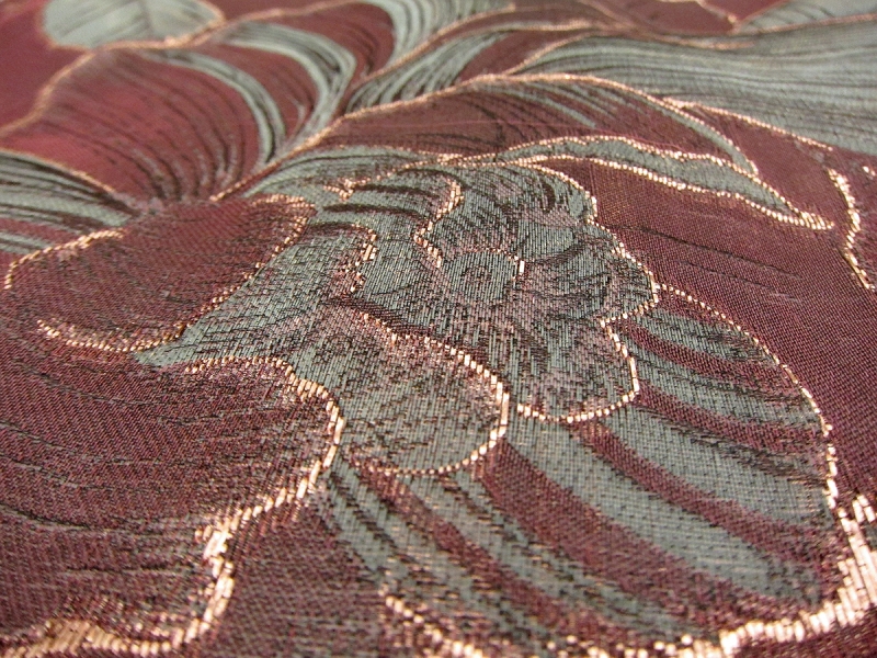 Metallic Fil Coupé Liquid Look Organza1