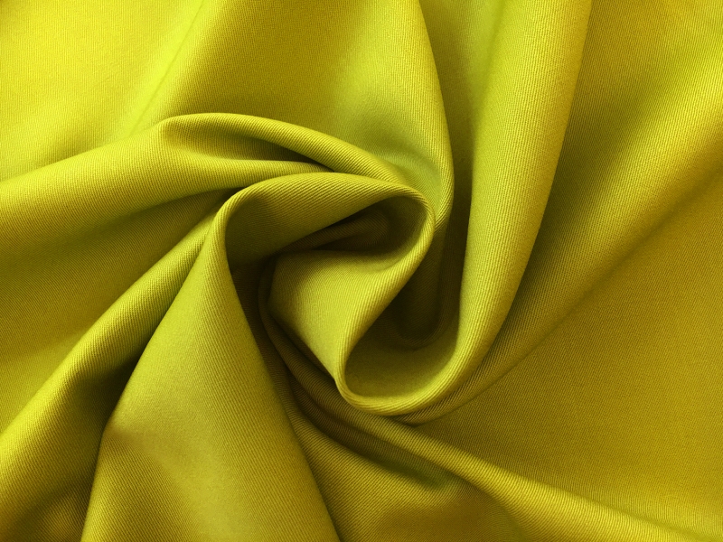 Merino Wool Super 130s in Apple Green1