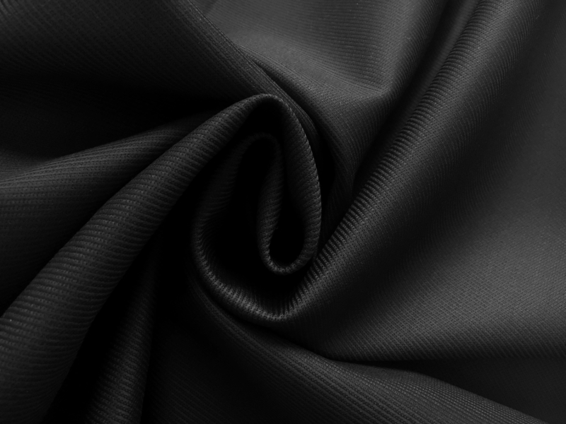 Italian Stretch Virgin Wool Twill Suiting in Nero1