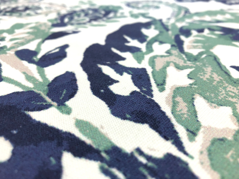 Cotton Canvas Floral Filigree Print in Green3