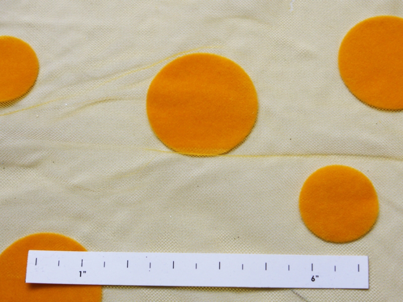 Flocked Dots on Illusion1