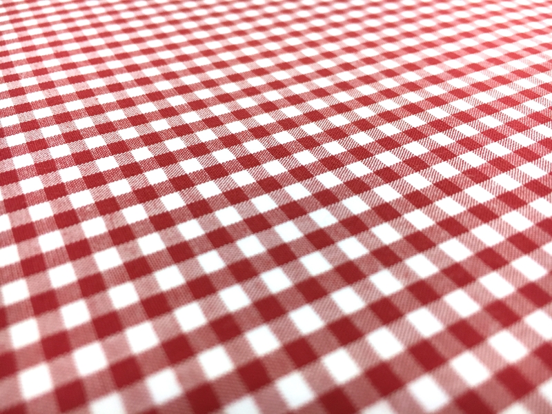 1/8" Cotton Gingham in Red2