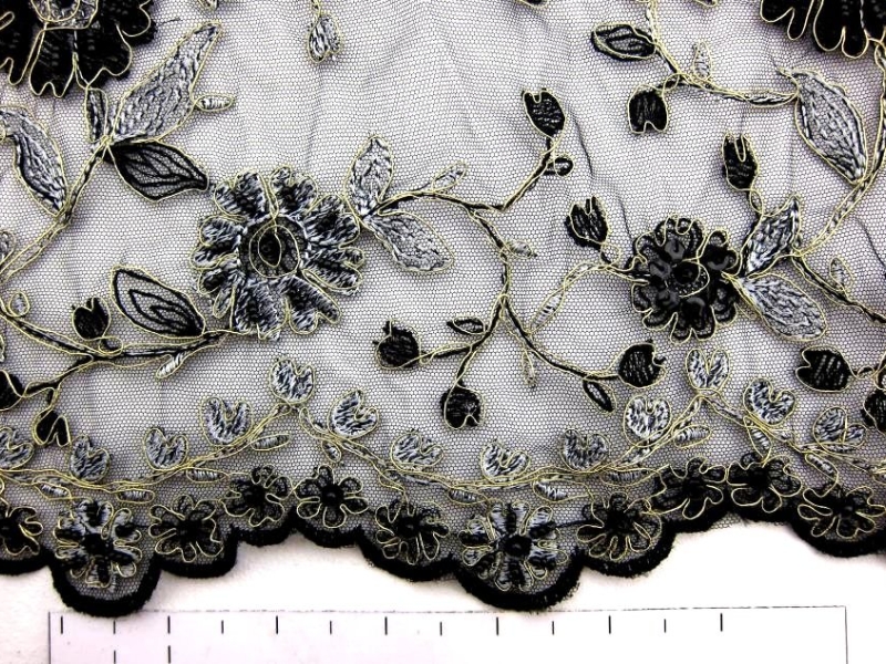 Hand-Beaded Embroidered Illusion1