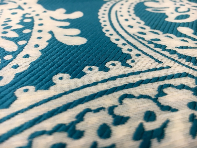 Extra Wide Doubleface Jacquard Large Paisley Pattern3