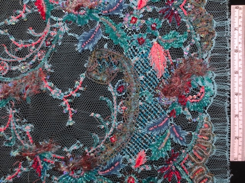 Beaded Chantilly Lace0