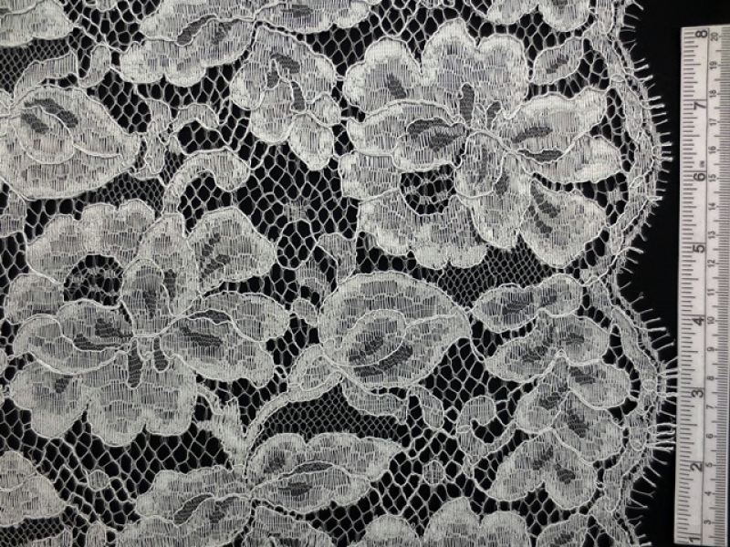 Metallic Chantilly Lace0