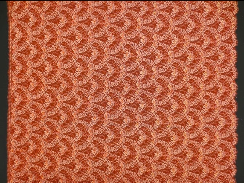 Beaded Metallic Chantilly Lace3