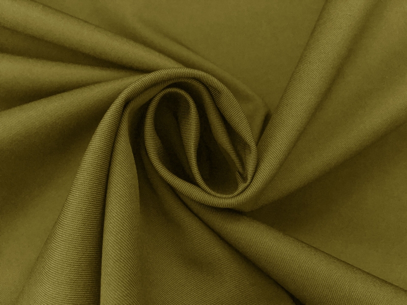 Combed Cotton Fineline Twill in Moss1