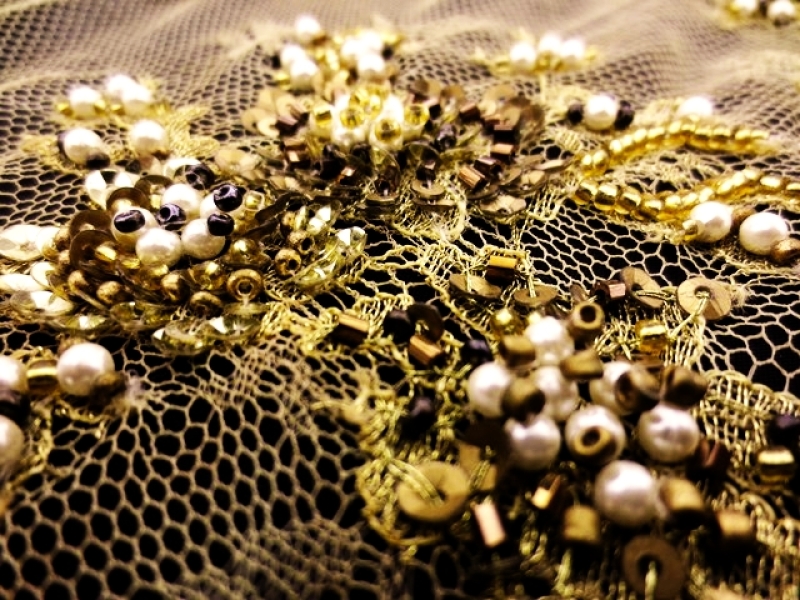 Beaded Metallic Chantilly Lace2