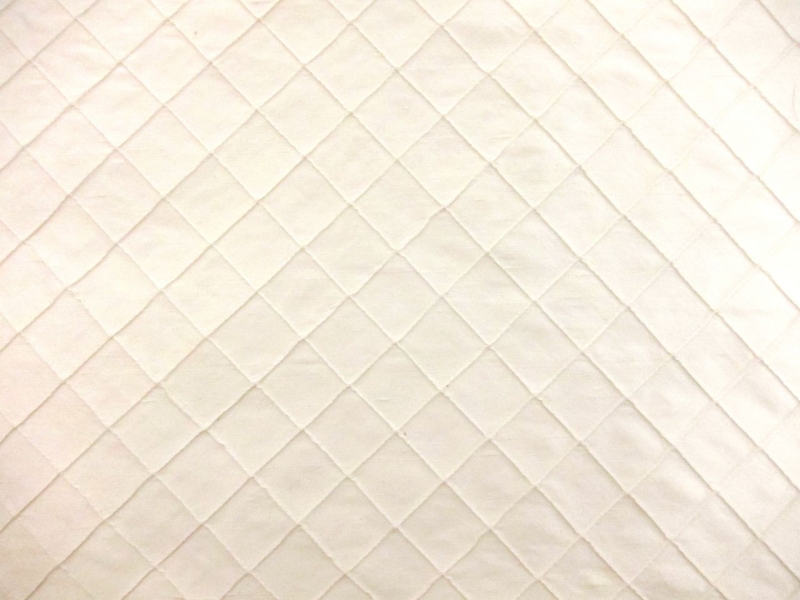 Tucked Silk Shantung0