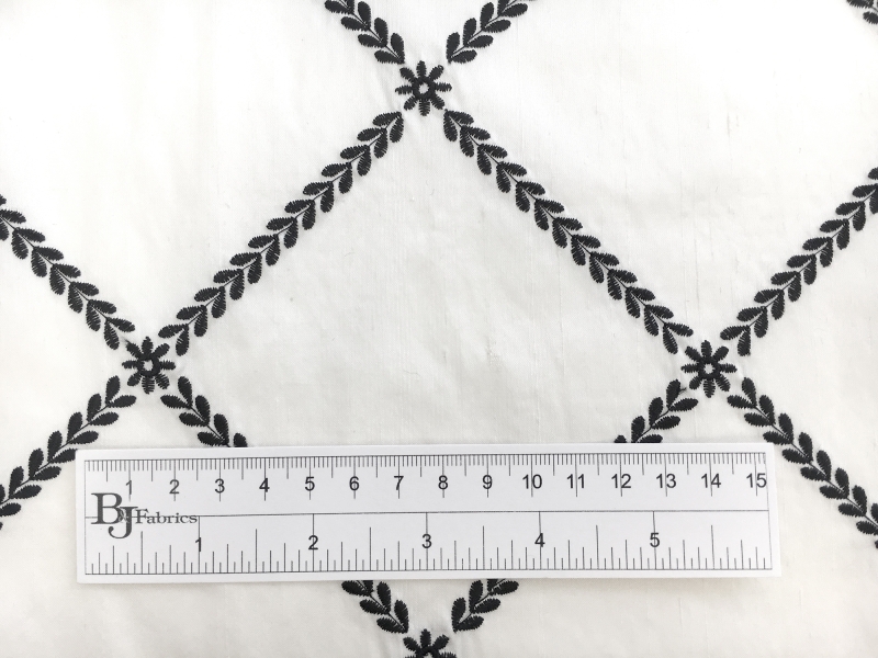 Embroidered Silk Shantung with Diamond Print1