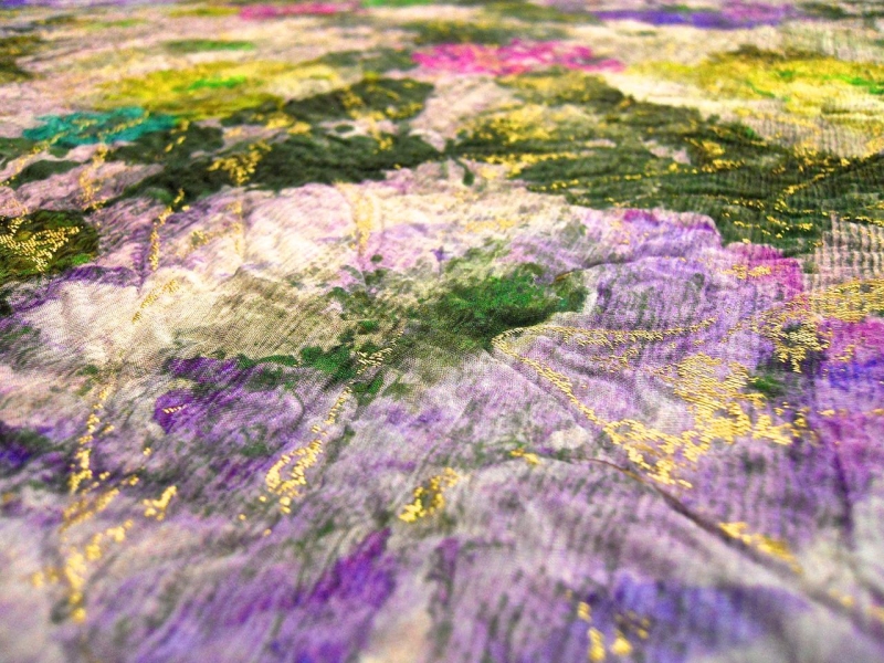 Metallic Silk Blend Cloqué2