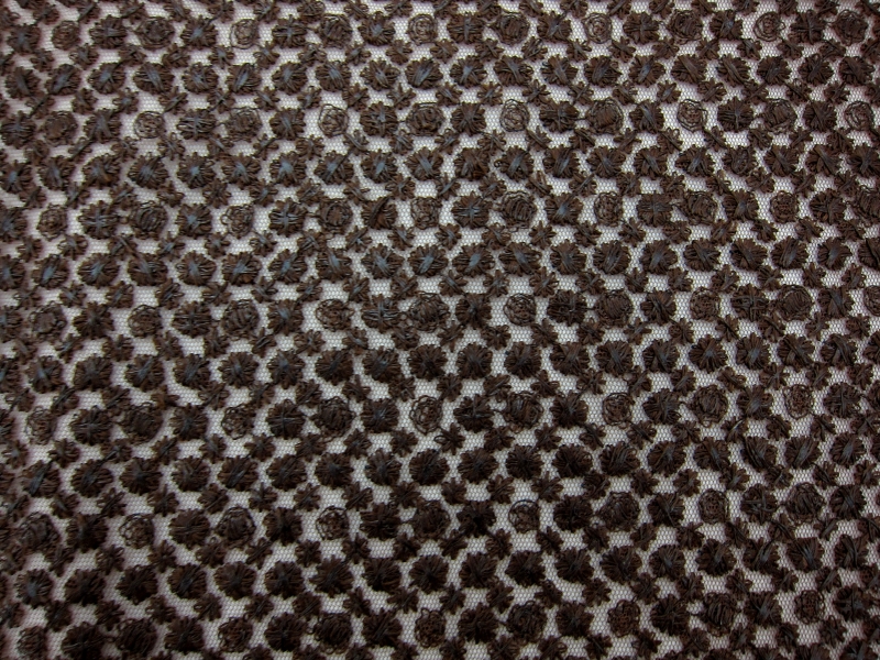 Embroidered Illusion0