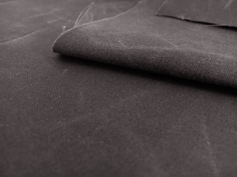 Cotton Wax Cloth in Charcoal0